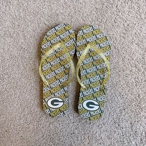 NWOT Flip Flops ⭐️